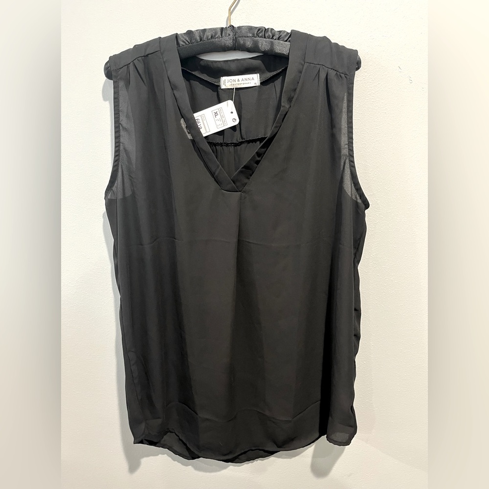 NWT summer blouse
